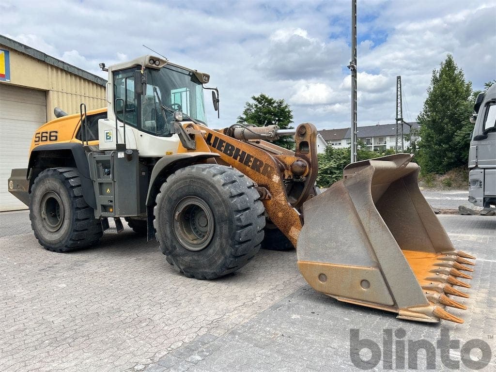 Wheel loader Liebherr L 566 XPower (2017) with Pfreund Libra incl. printer - image 2