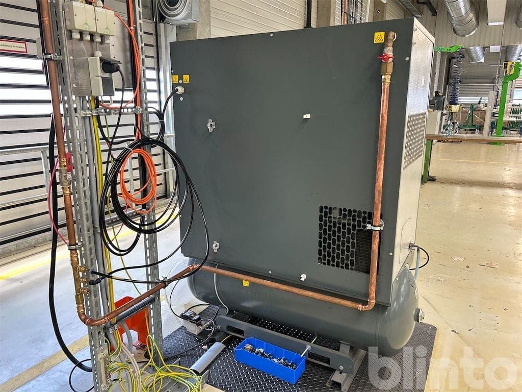 Screw compressor Atlas GA5FF (2010) - image 3