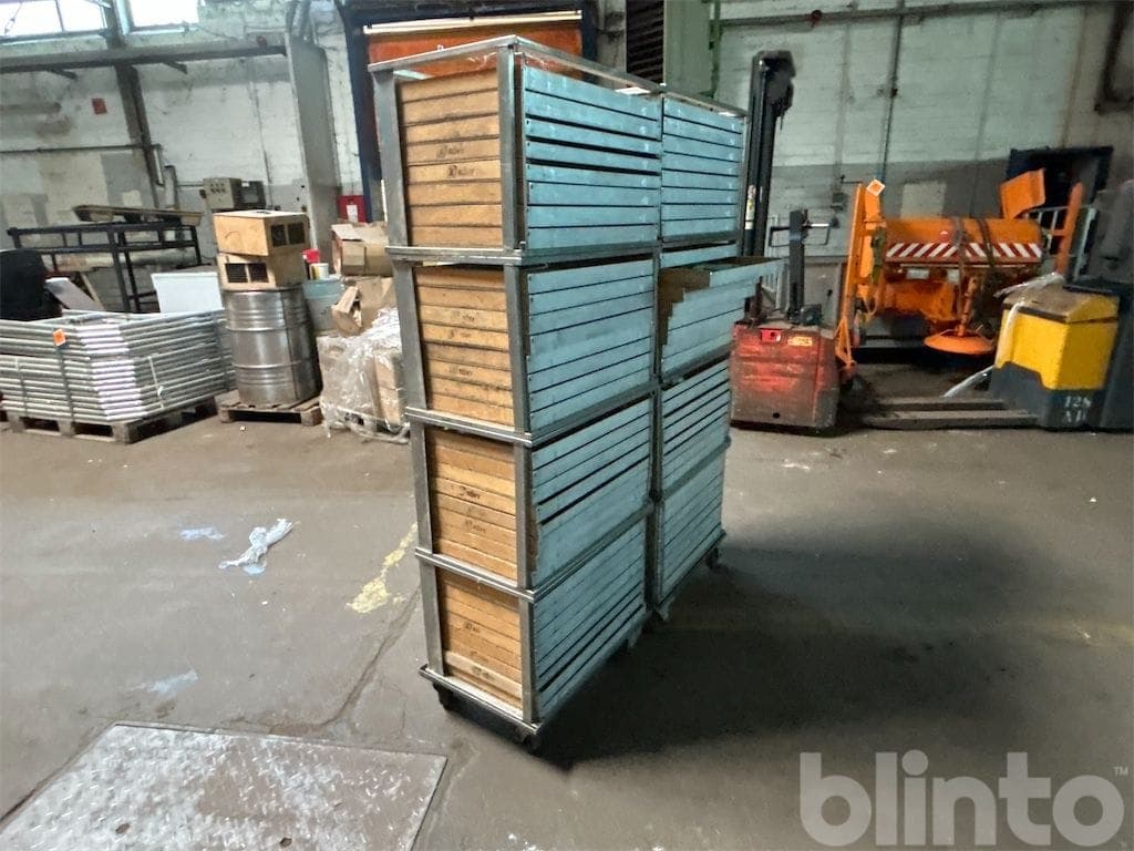 Transport trolley for bakery - image 4