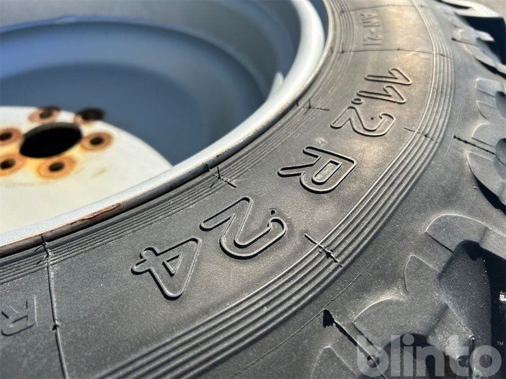 Care tyres Kormoran 12.4R36 and 11.2R24 - image 4