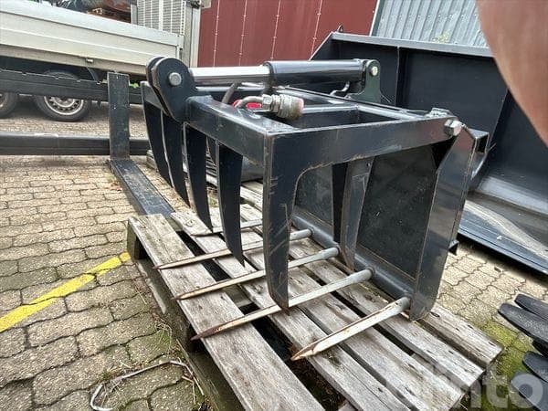 Crocodile bite Schäffer D+S (2021)