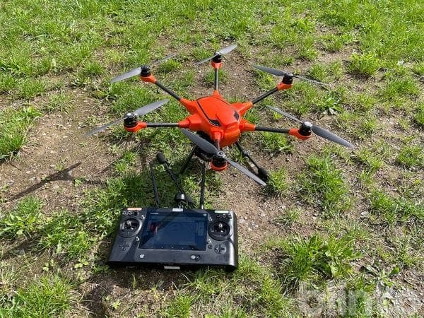 Drohne Yuneec H520                        mit E10T Wärmebildkamera (2020)