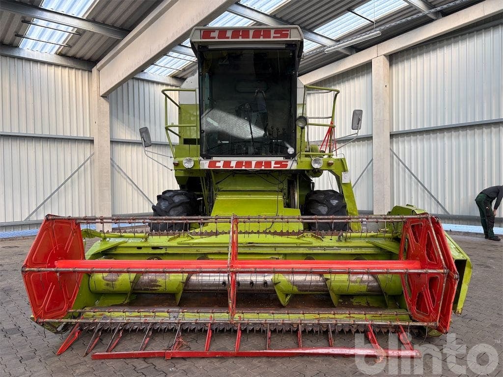Mähdrescher CLAAS DOMINATOR 68 (1989) - image 2
