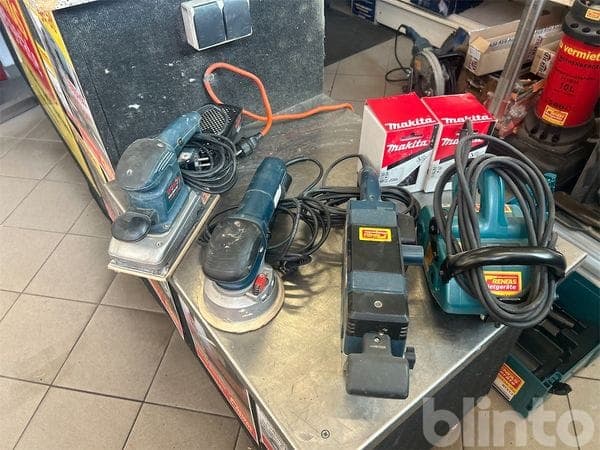 Mixed lot of Grinding technology Bosch / Makita incl. abrasives