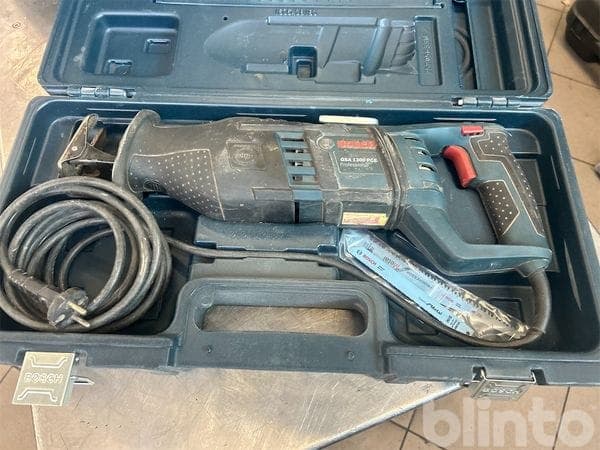 Bosch GSA 1300 PCE saber saw