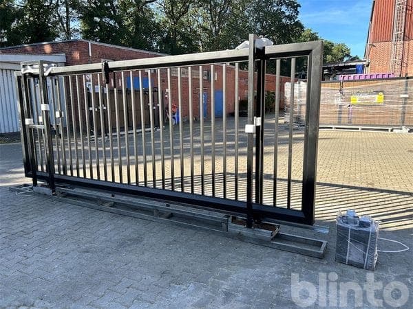Elektrisches Schiebetor                        KMY Industrial GT25