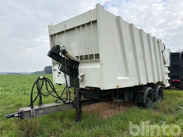 Chassis Meyer Push-Away Waste Container (2009)