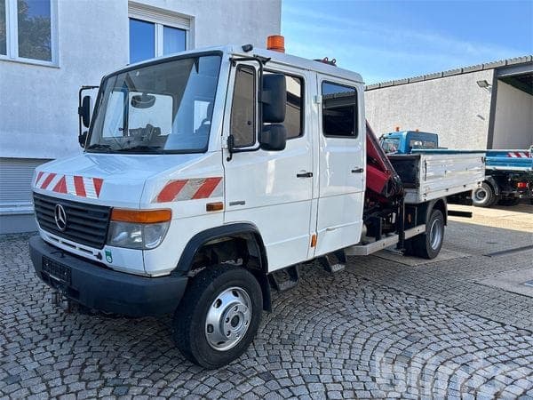 Truck Mercedes-Benz Vario 816 DA 4x4 tipper (2008)