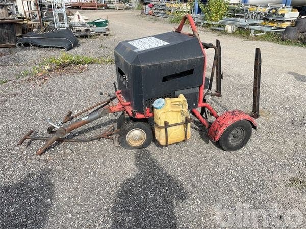 Bitumen Spraying Machine Maus G437 (2008)