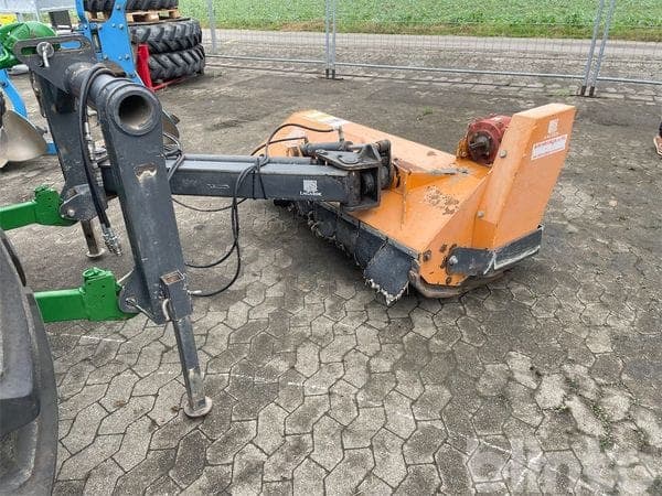 Schlegelmulcher / Auslegemulch                        Lagarde