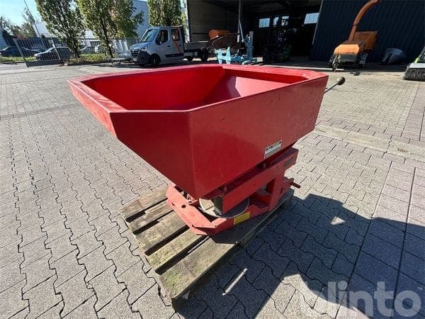 Two-disc fertilizer spreader Rauch A06 401