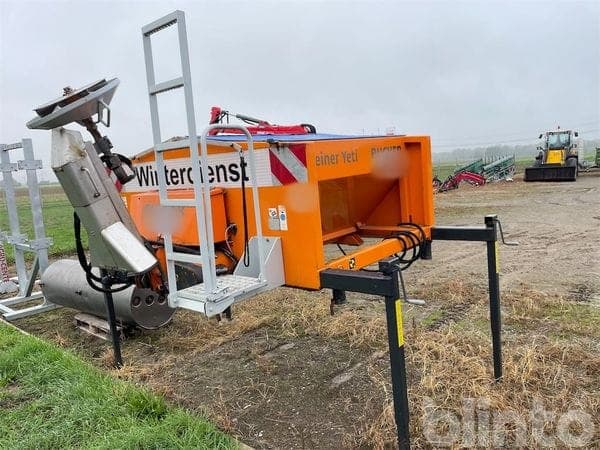 Bucher / Gmeiner Yeti Trac 2000 W Salt Spreader (2018)