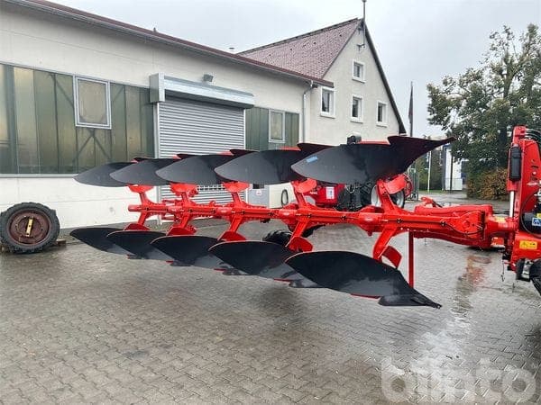 Kuhn Vari-Master 123 Reversible Plow