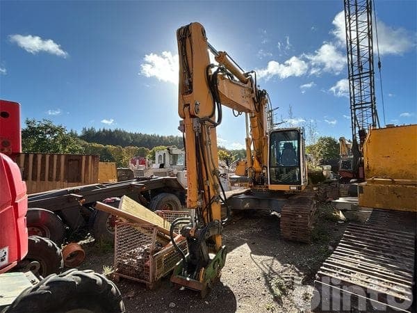Chain excavator Liebherr R914B HDSL (2006)