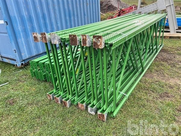 Heavy duty rack 22 running meters