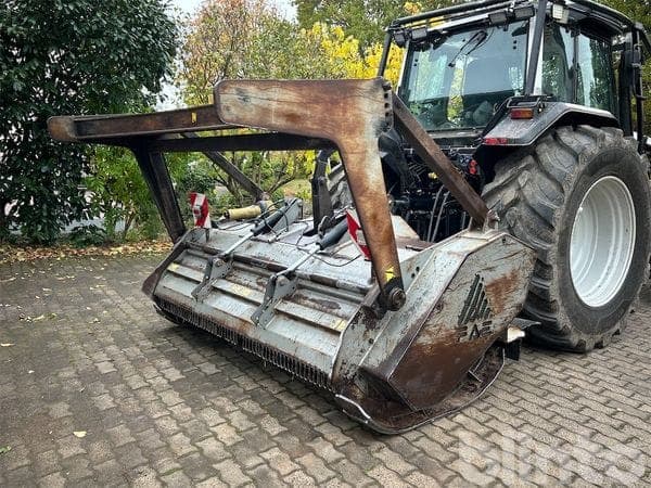 Forstmulcher FAE FML 225 (2003)