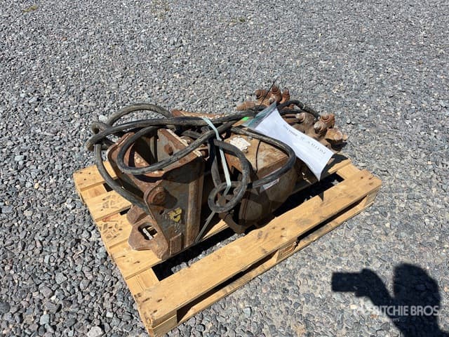 2016 Hydraulic Breaker
