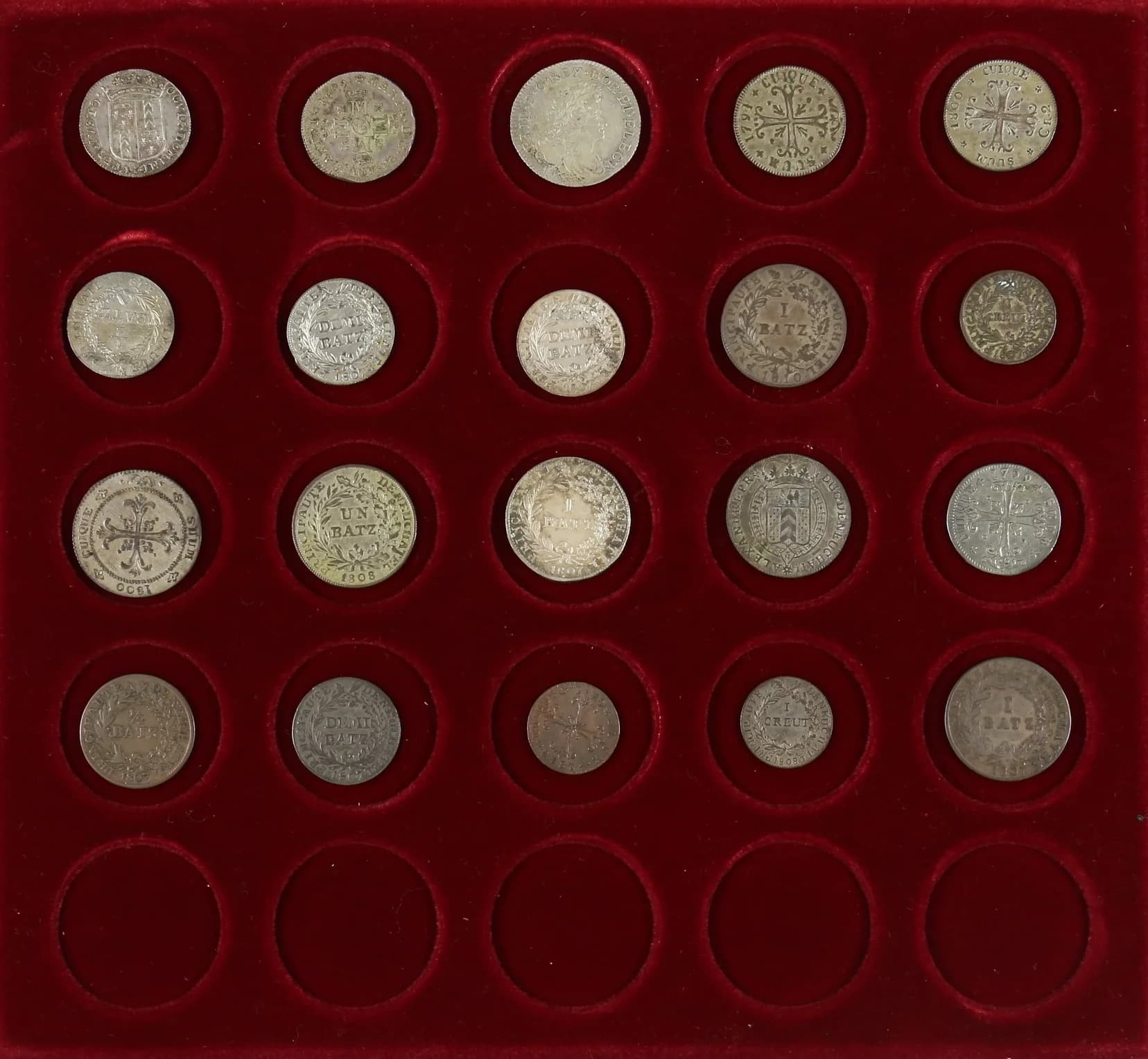 SCHWEIZ, NEUCHATEL, Sammlung von 20 Münzen. Enthalten sind u.a. 16 Kreuzer 1694 Marie de Nemours, 20 Kreuzer 1713 Friedrich I. von Preussen und 1 - image 2