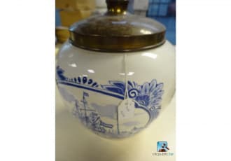 Ceramic tobacco jar