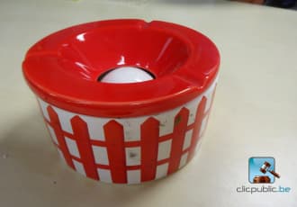 Ceramic ashtray