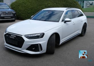 AUDI  RS4