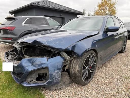 BMW 540d xDrive / 2022 / Vievis