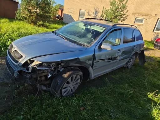 Skoda Octavia 2009 Damaged