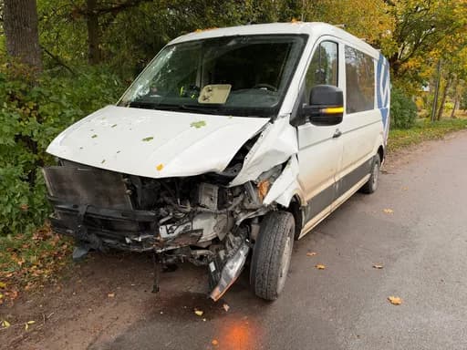 VW Crafter 2018 Damaged After Accident
