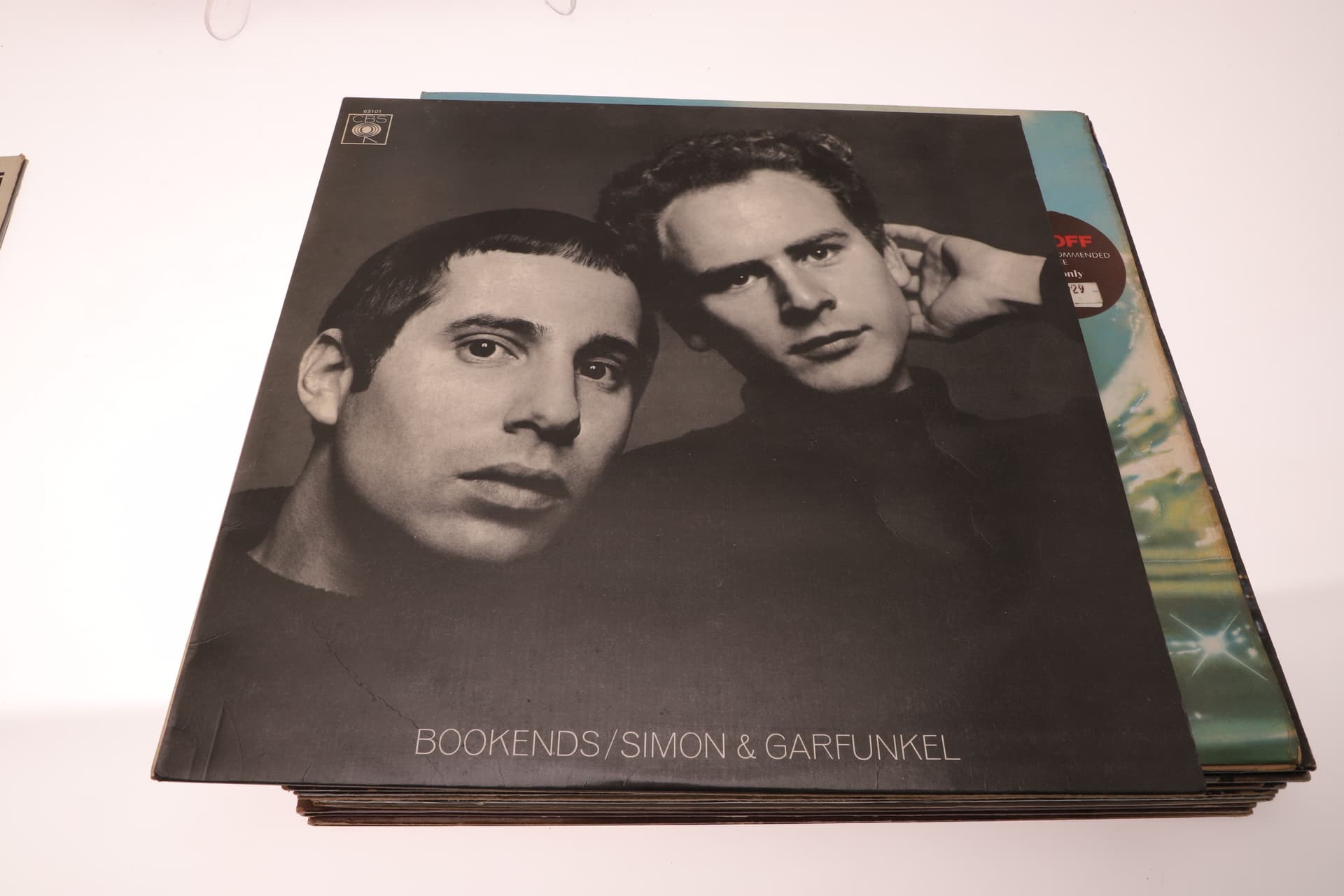 CLASSIC ROCK, FOLK & SINGER-SONGWRITER LP COLLECTION INCLUDING SIMON & GARFUNKEL, PAUL SIMON, BEACH BOYS, JAMES TAYLOR, 10CC AND SKY. - image 4