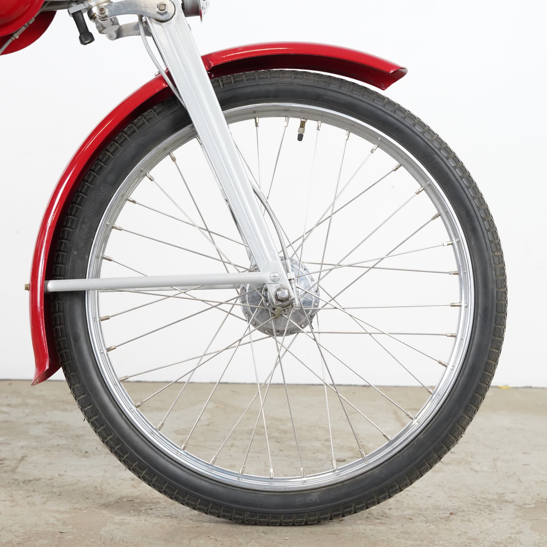 HUSQVARNA, Novolette Sport, so-called "Blöjpil", 1955. - image 3