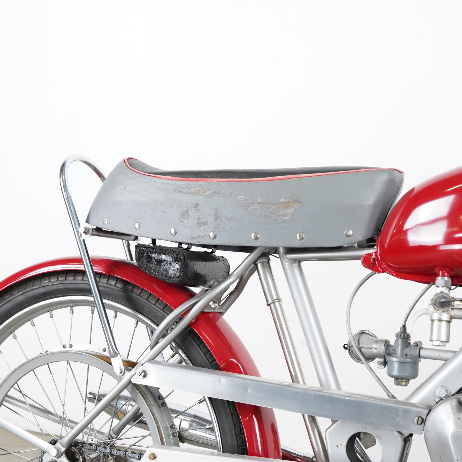 HUSQVARNA, Novolette Sport, so-called "Blöjpil", 1955. - image 5