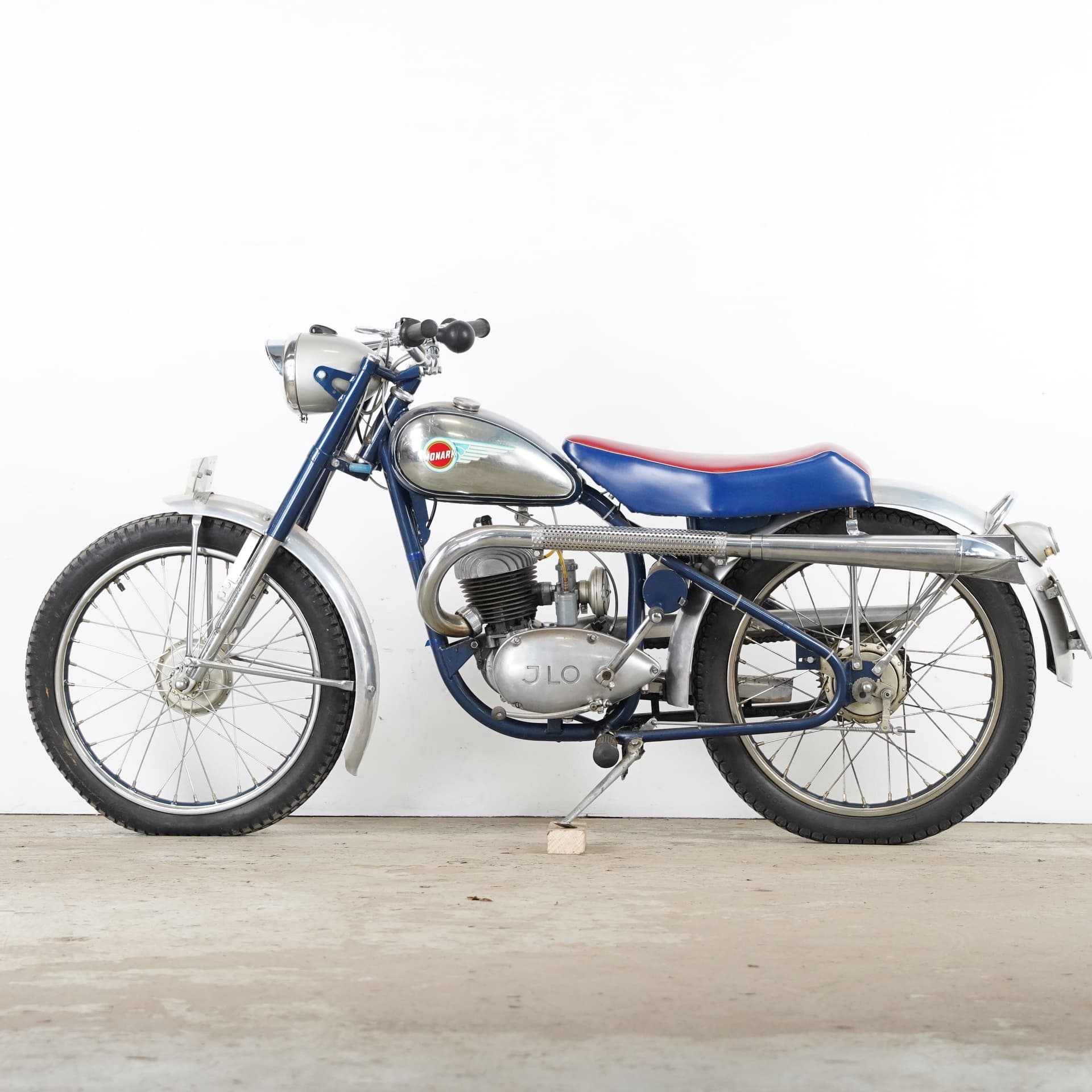 MONARK, model M88 Blue Fighter, 1953, Sweden. - image 2