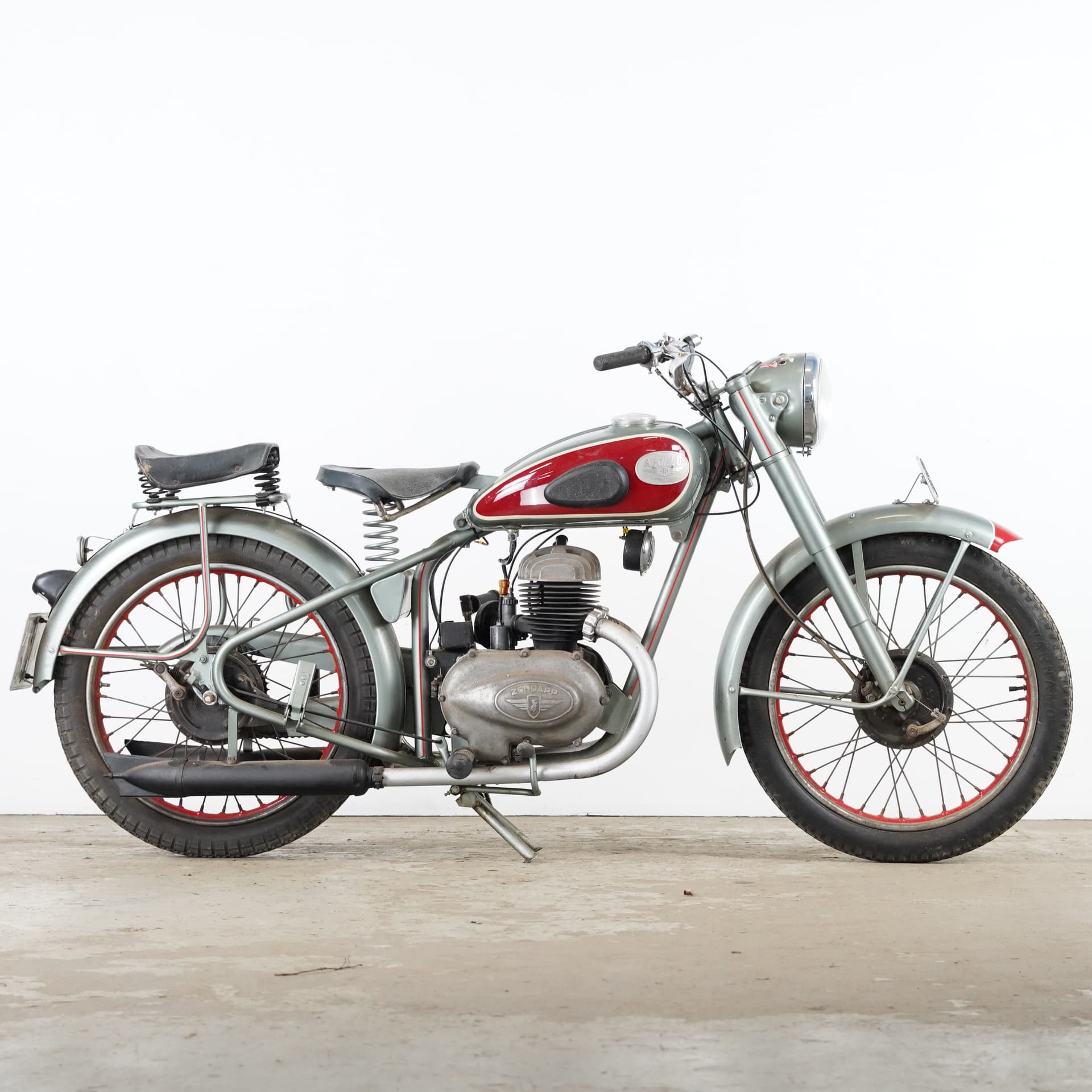 APOLLO, model 63Z, 1952.