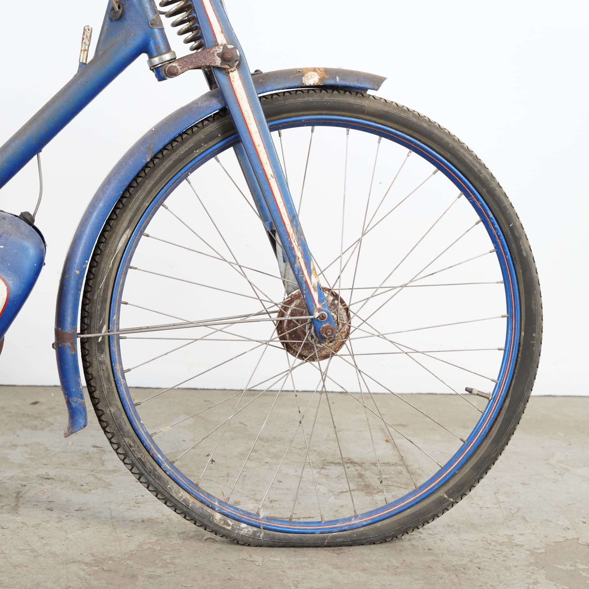 HUSQVARNA, model Novolette, c. 1954. - image 4