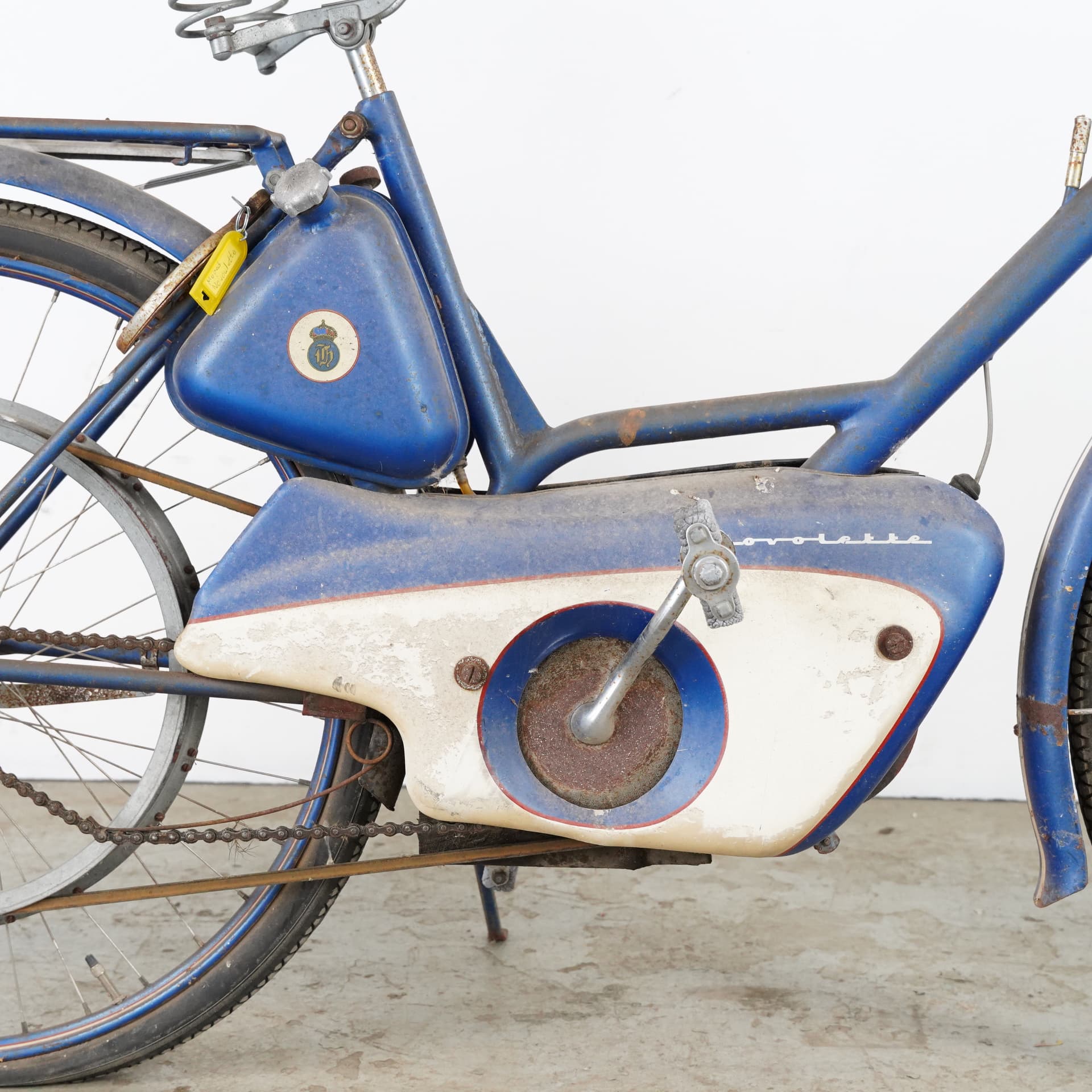 HUSQVARNA, model Novolette, c. 1954. - image 3