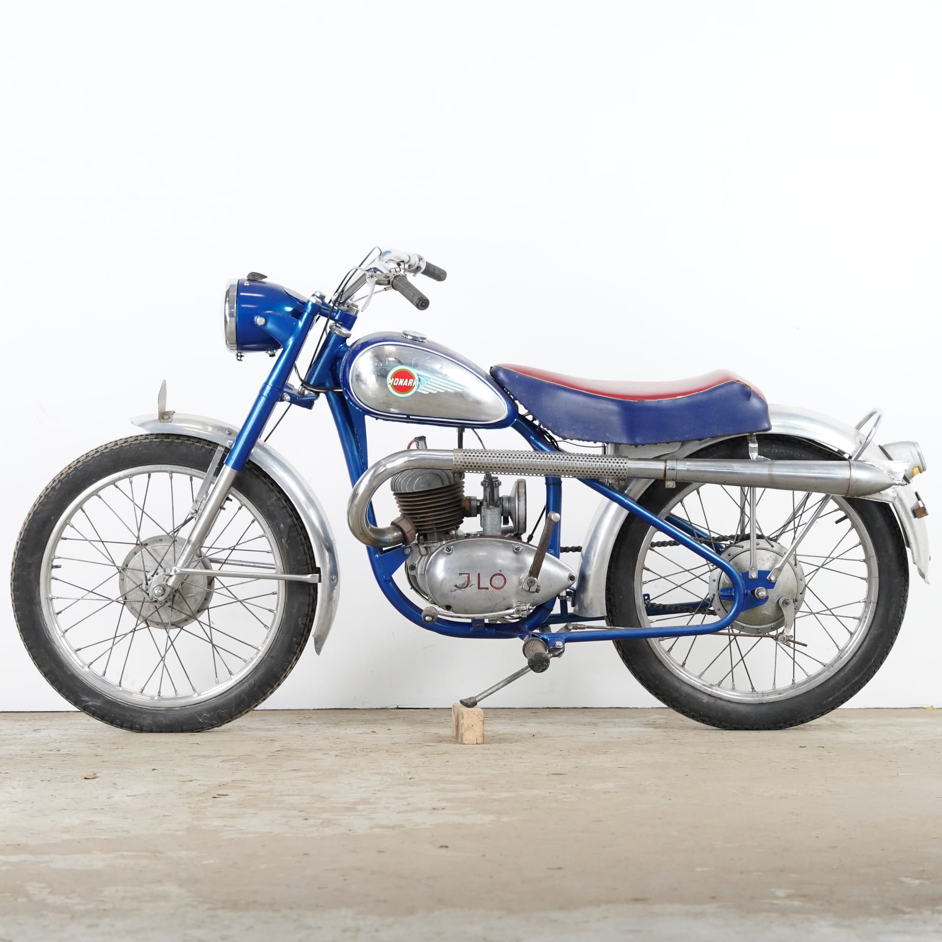MONARK, M88 Blue Fighter B, 1954. - image 2