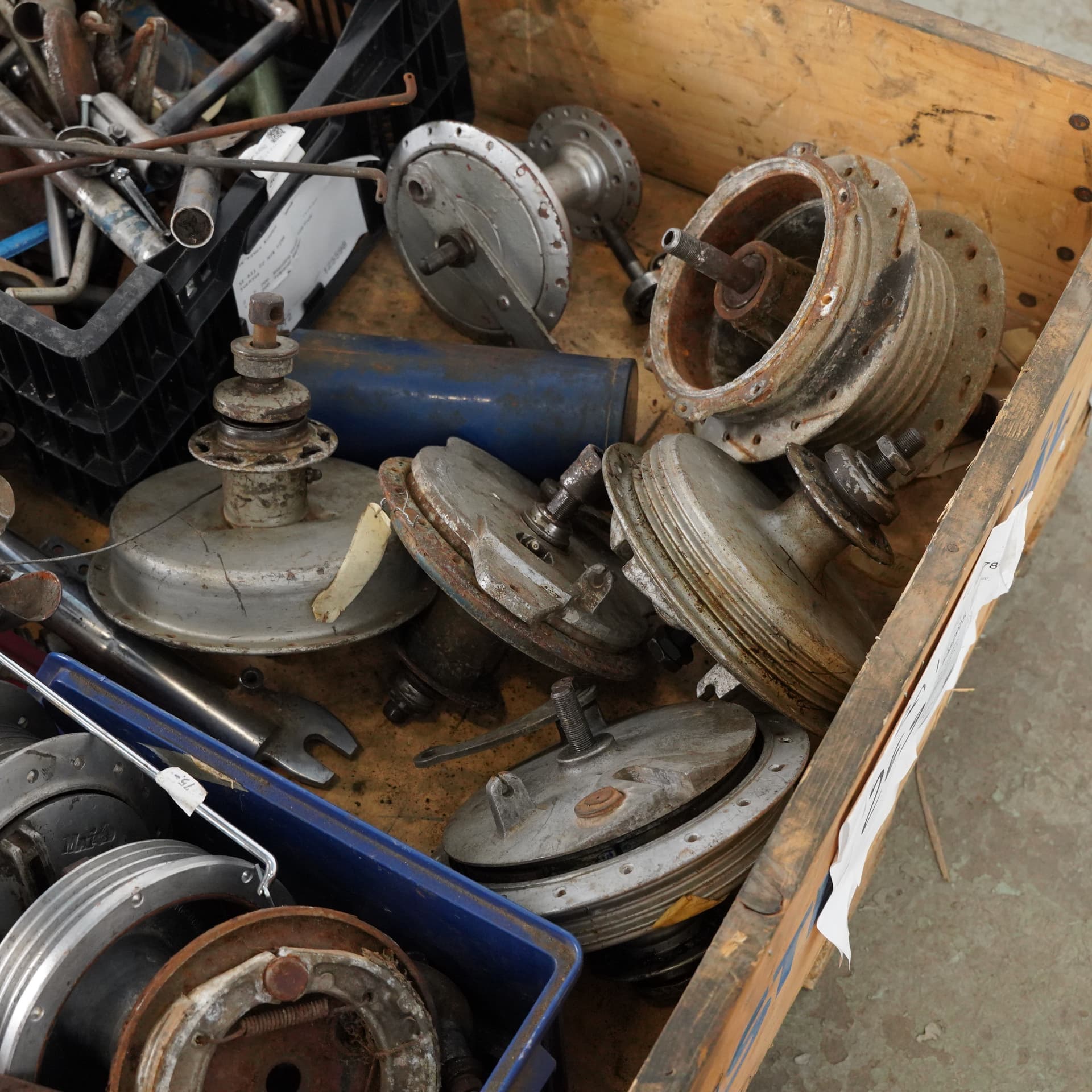 NV, MONARK, HUSQVARNA, lot of parts, 1950s. - image 3