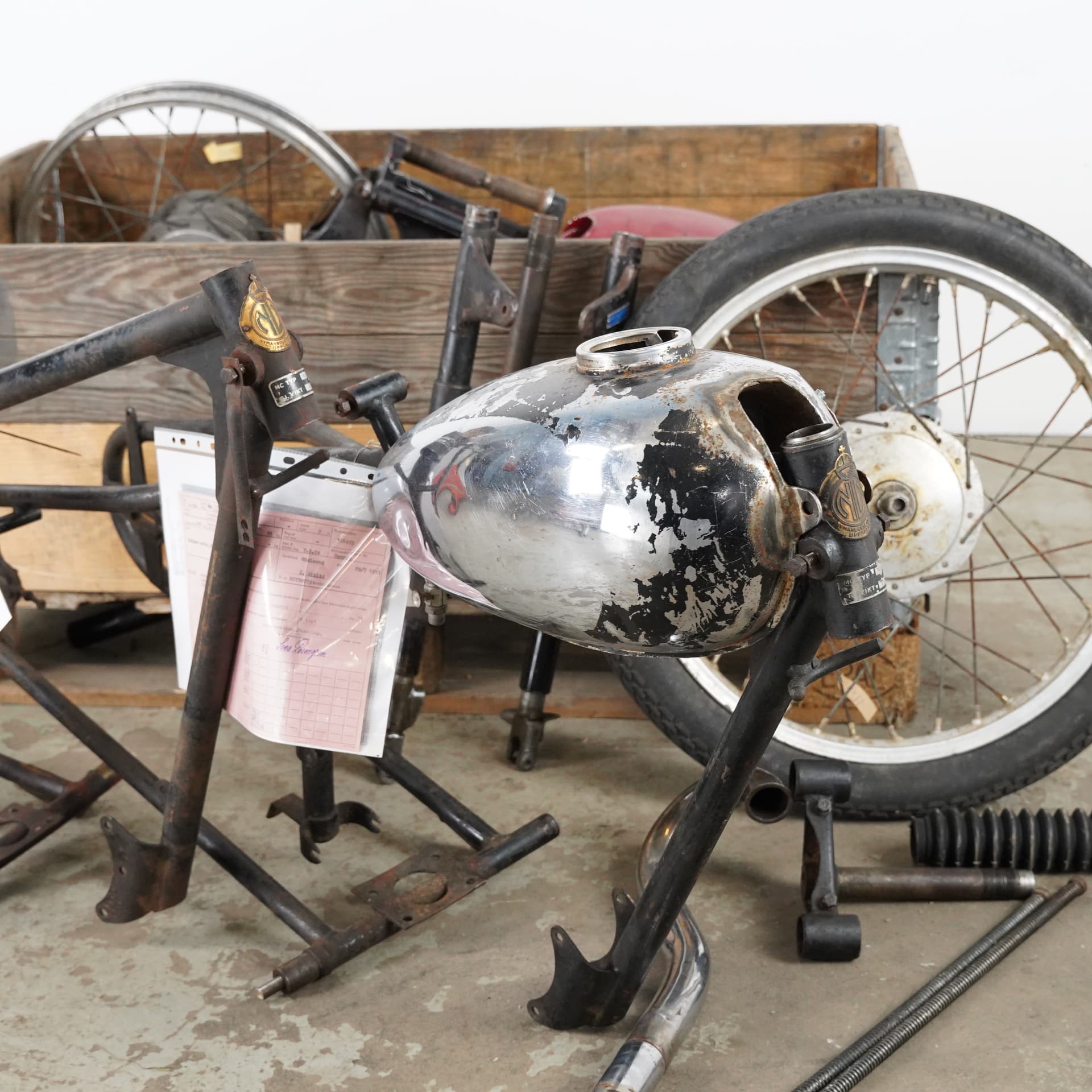 NV, lot of parts, NV22/23, 1950s, Sweden. - image 3