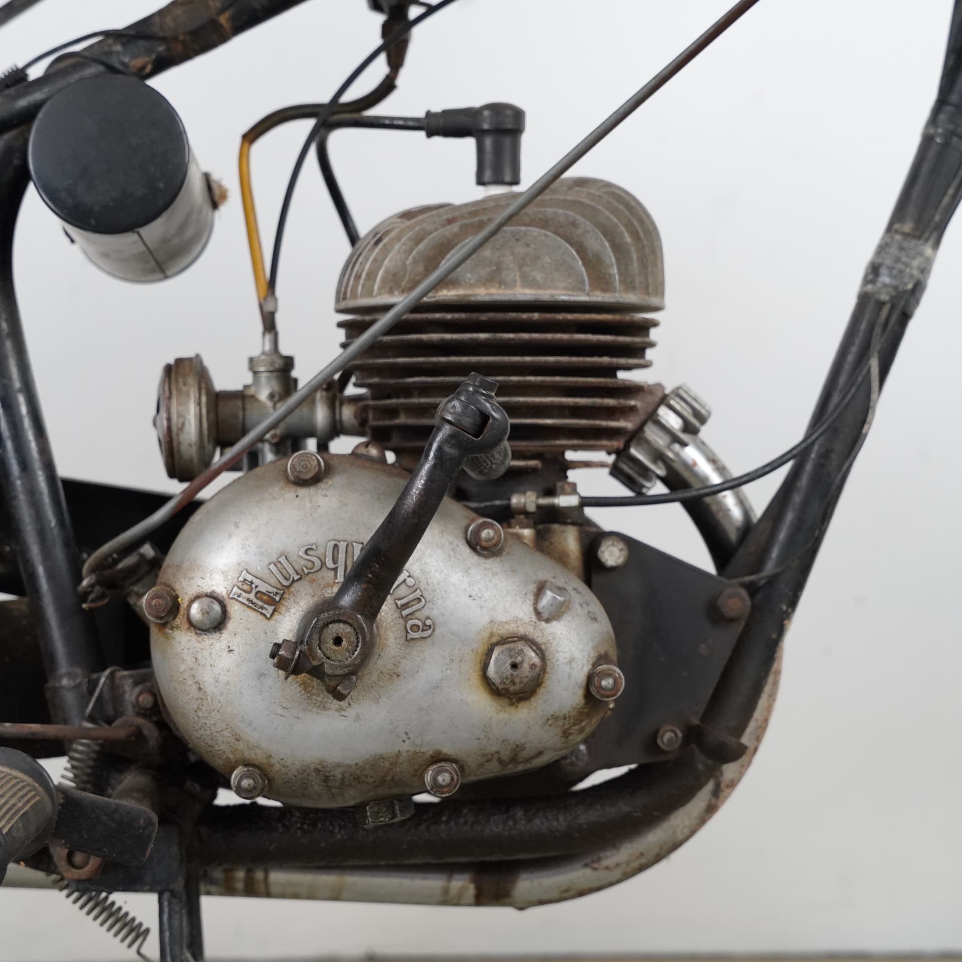 HUSQVARNA, model 24 so-called "Svartqvarna", 1946, Sweden. - image 4