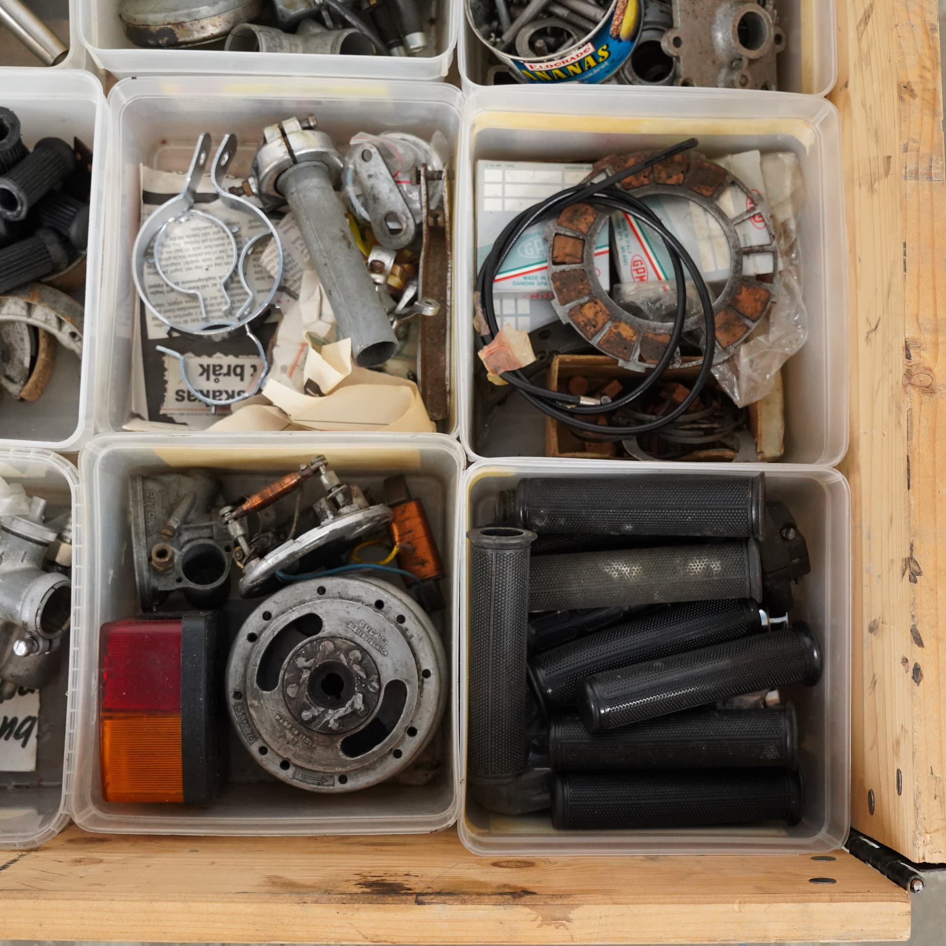 MOTORCYCLE PARTS, lot, for lightweight motorcycles, 1950s. - image 3