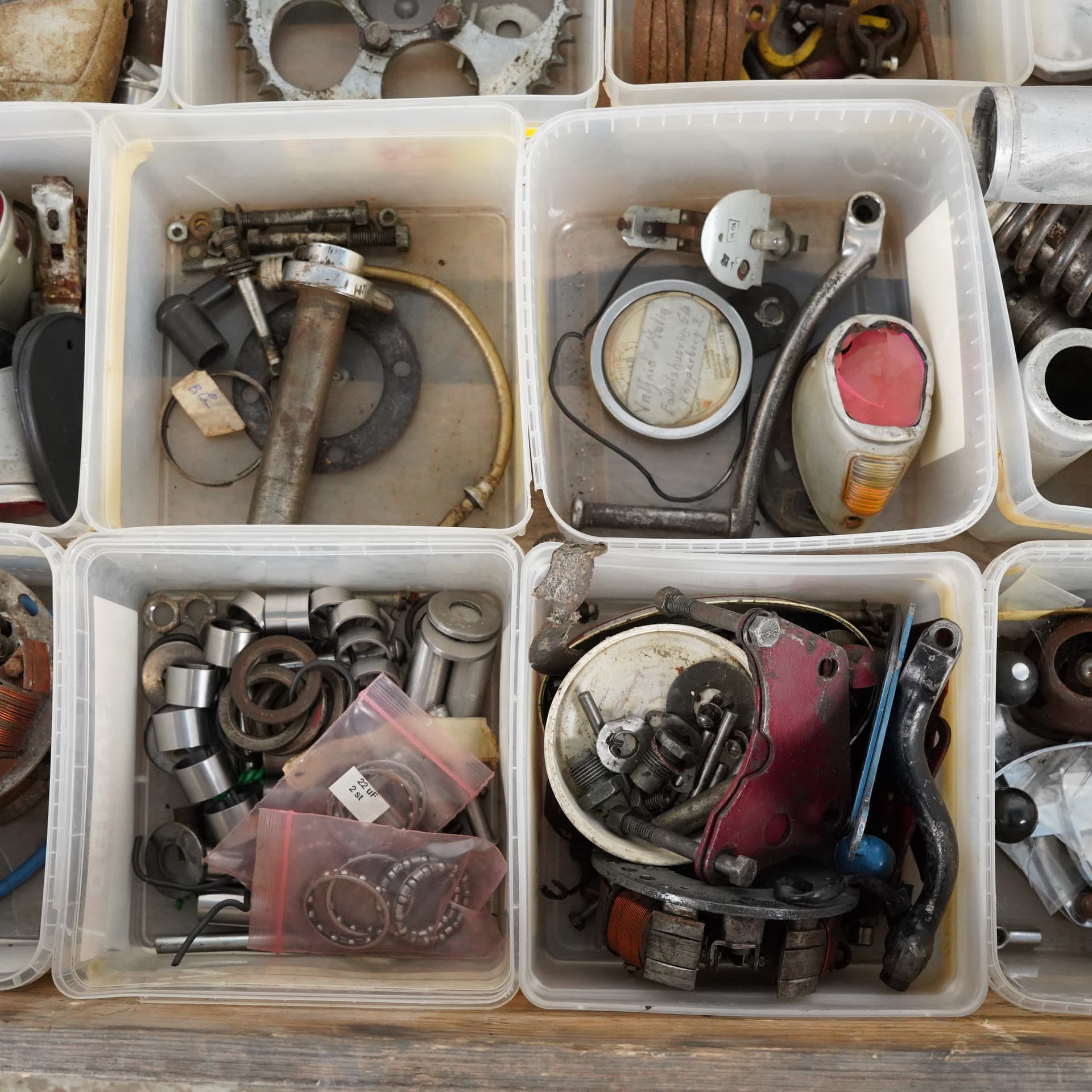 MOTORCYCLE PARTS, lot, for lightweight motorcycles, 1950s. - image 4