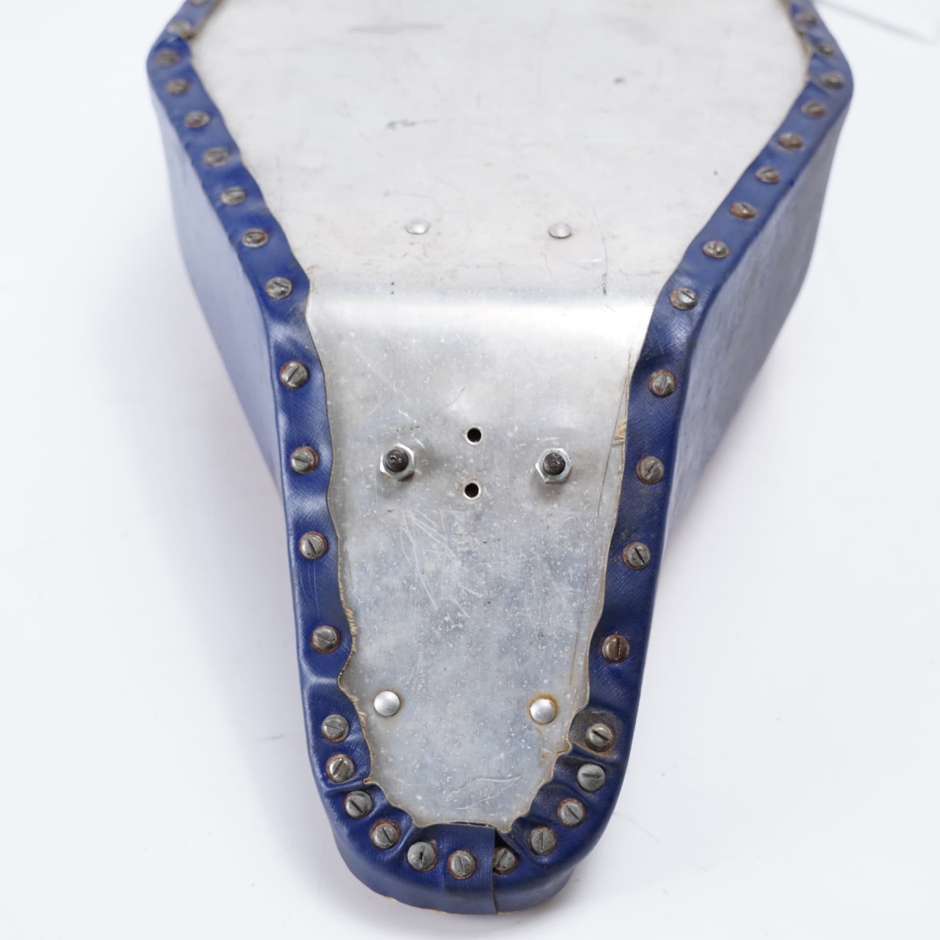 MONARK, saddle, model 89, 1950s. - image 4