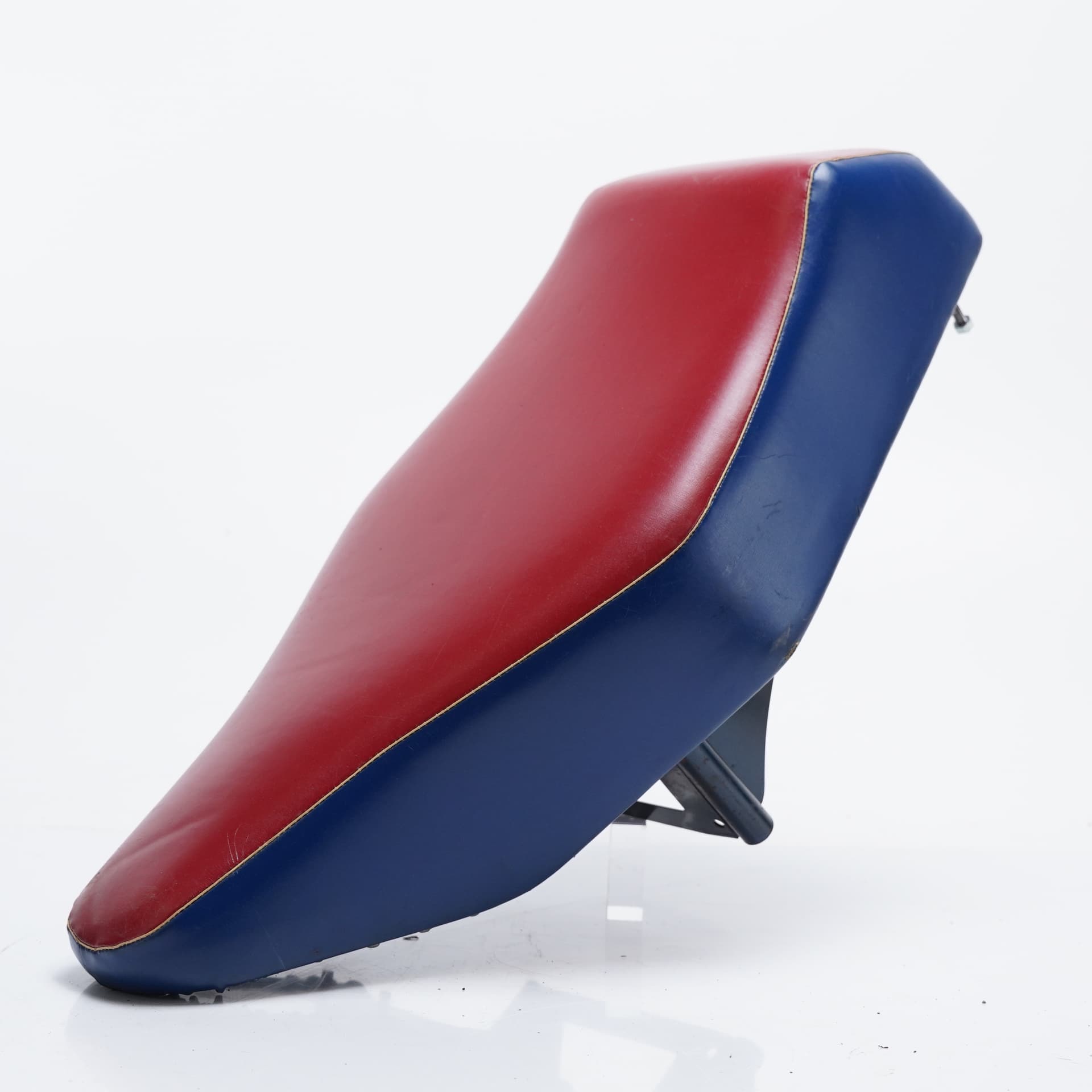 MONARK, saddle, probably model 90, 1950s.