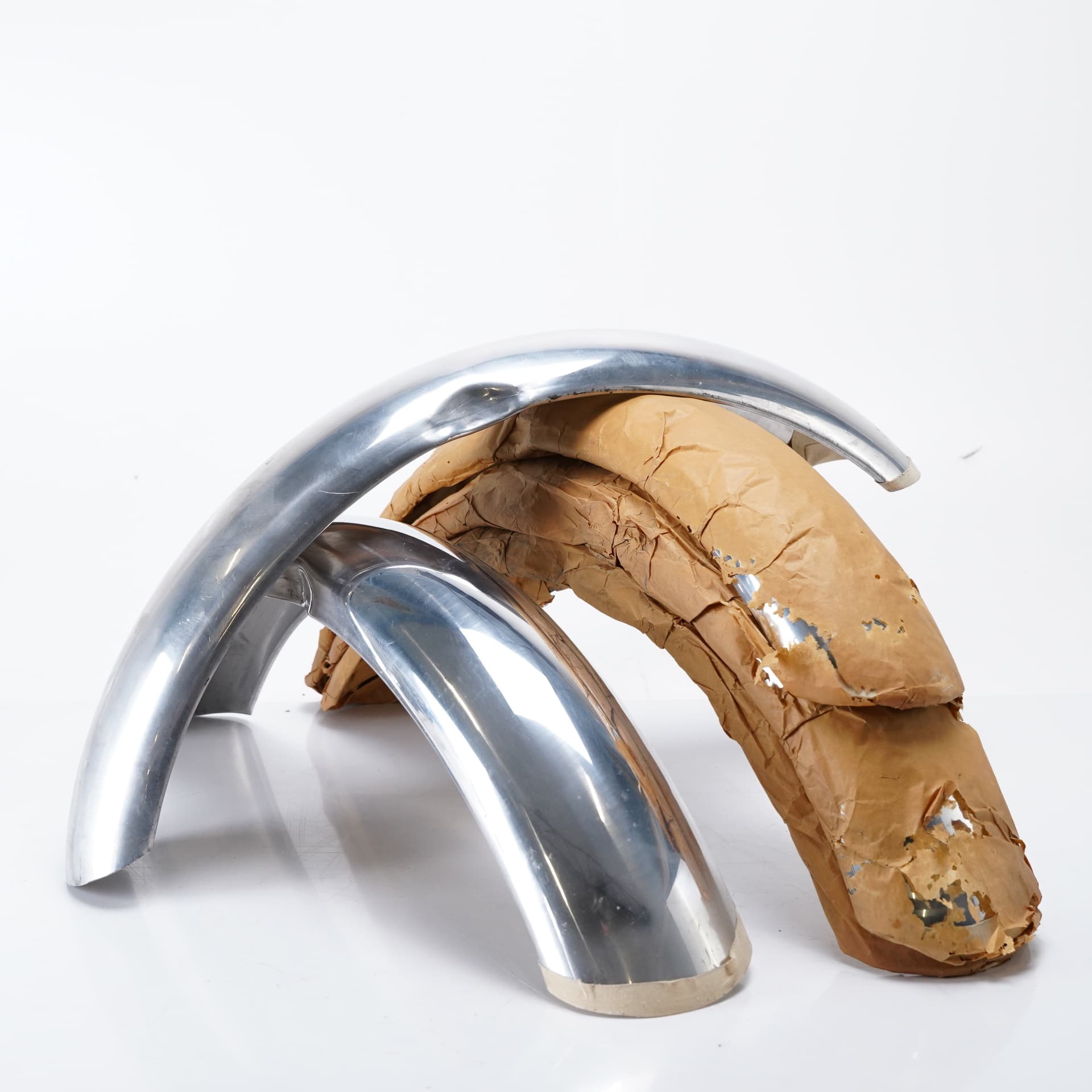 Front fenders, five pieces, 1950s. - image 2