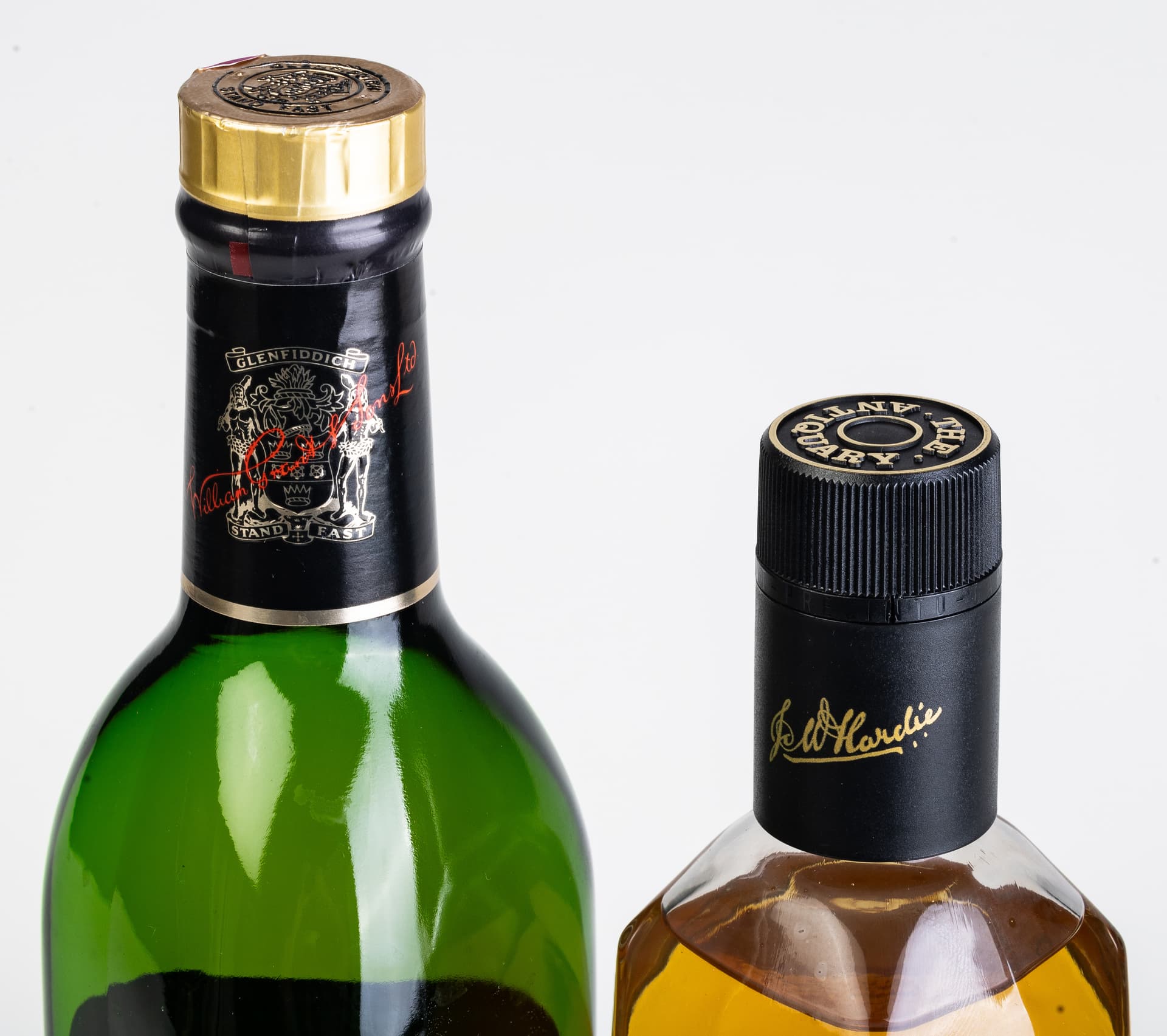 PAIR OF WHISKYS. - image 3