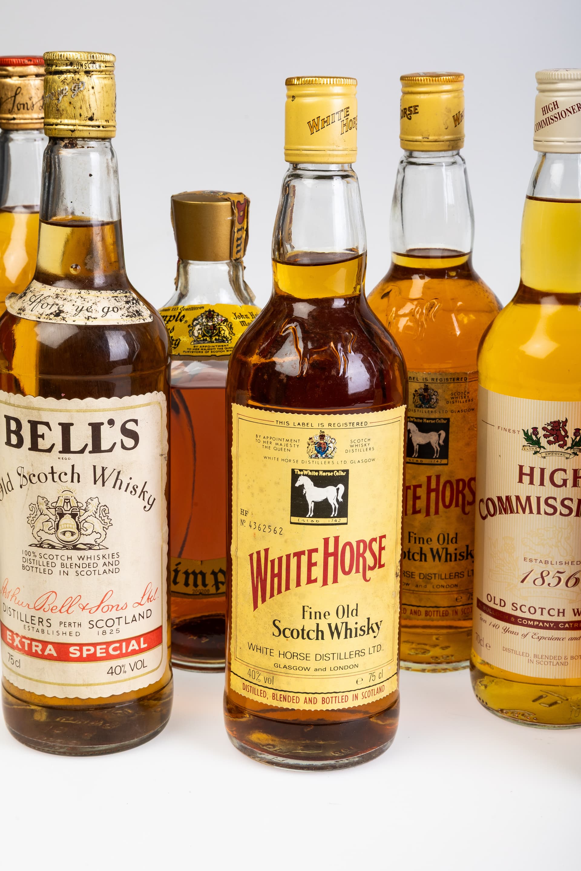 MIXED SELECTION OF WHISKIES. - image 5