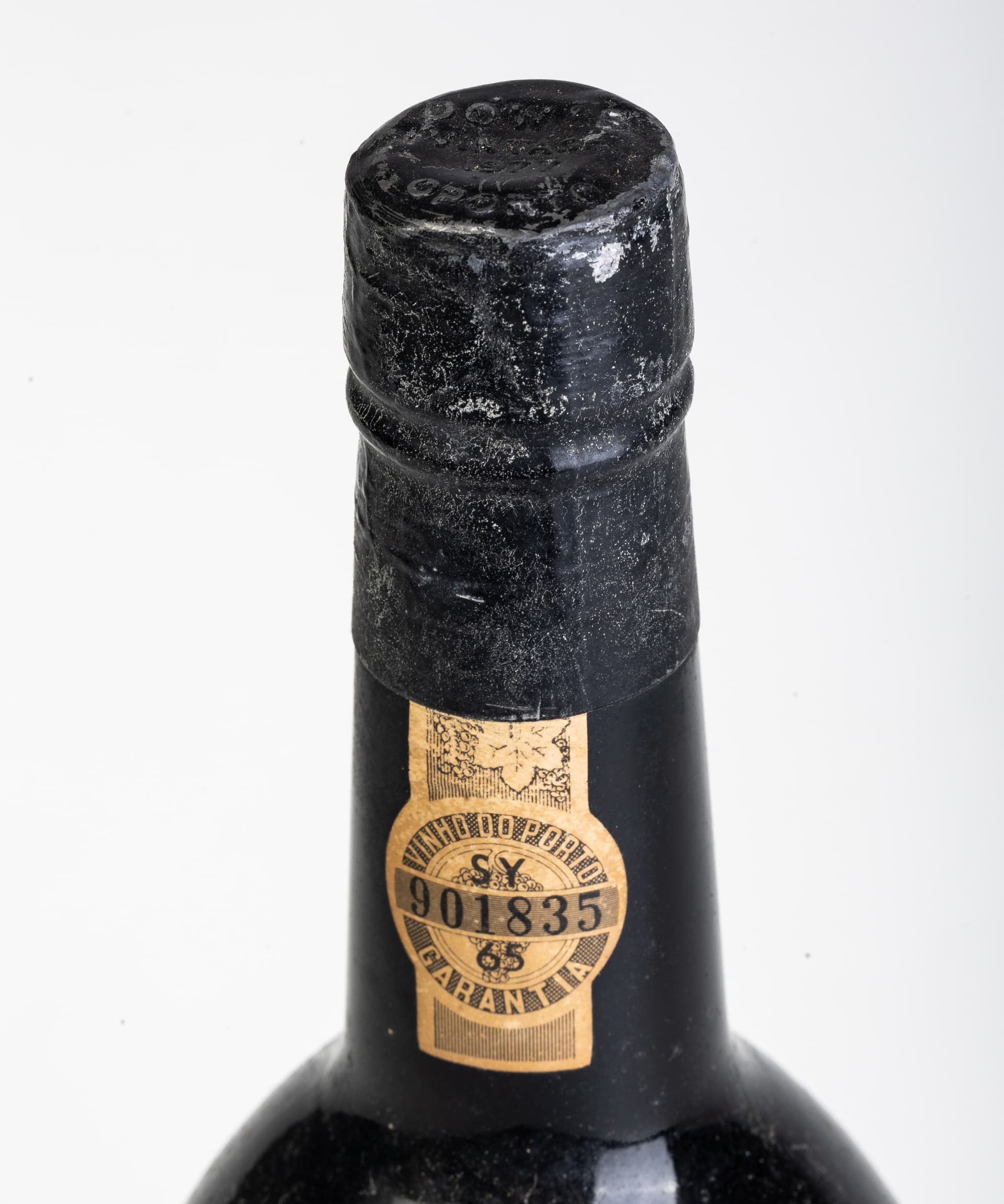 DOW'S 1977 SILVER JUBILEE VINTAGE PORT. - image 2