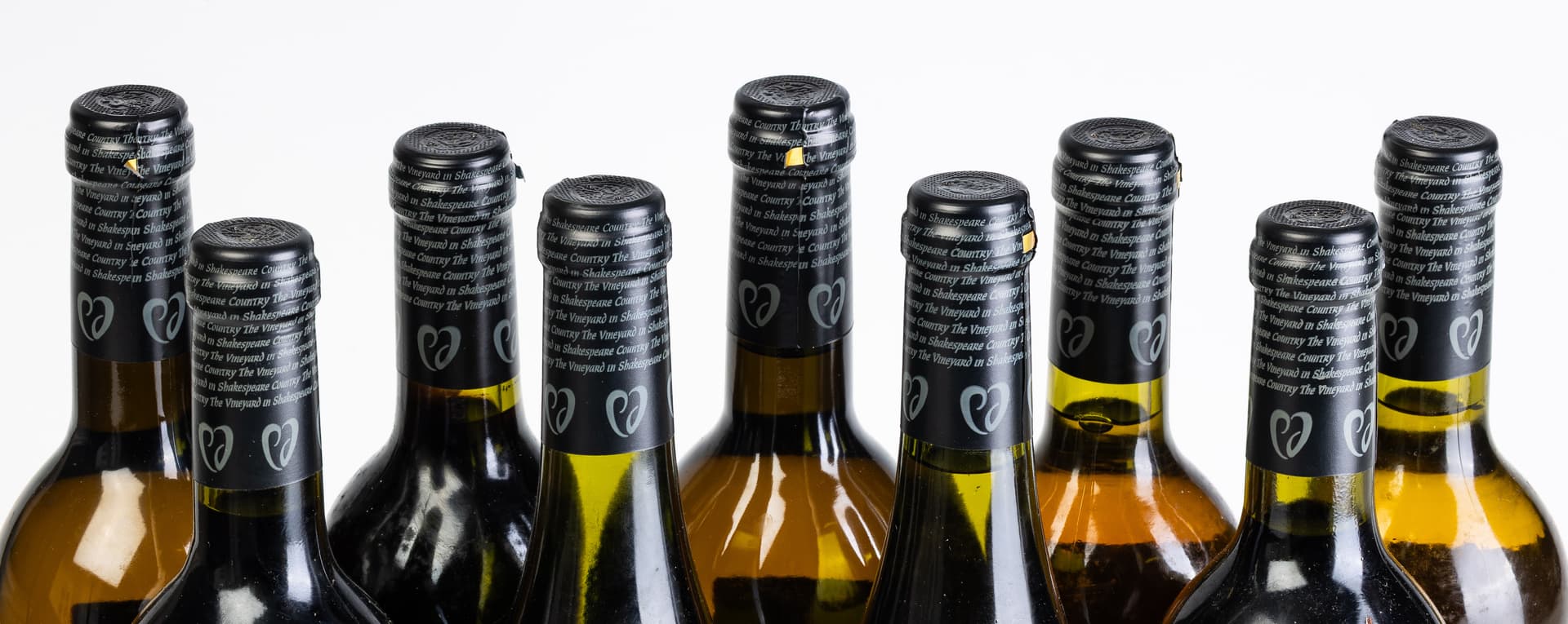 NINE BOTTLES OF HEART OF ENGLAND SHAKESPEARE COLLECTION. - image 4