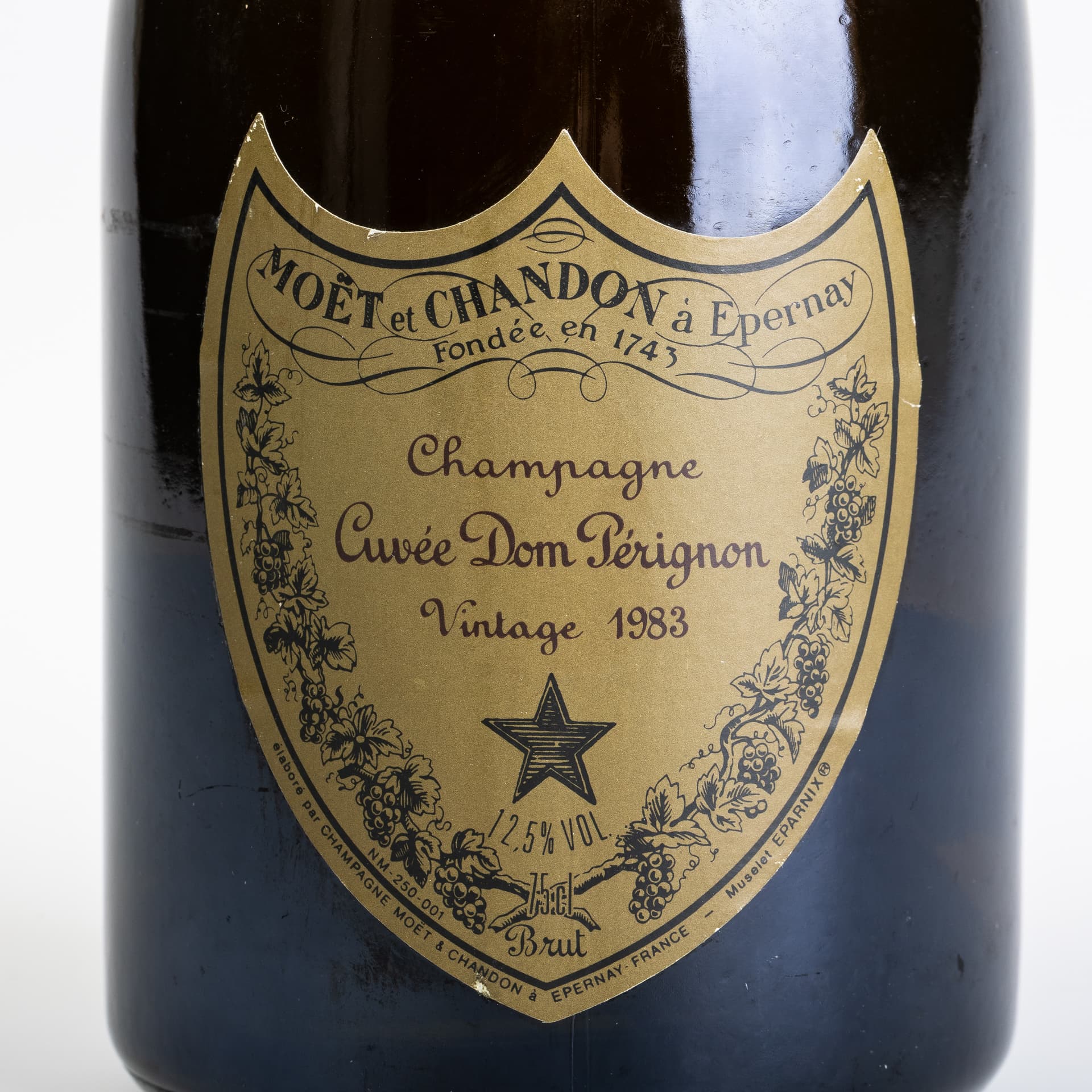 CUVÉE DOM PÉRIGNON 1983 VINTAGE CHAMPAGNE. - image 2