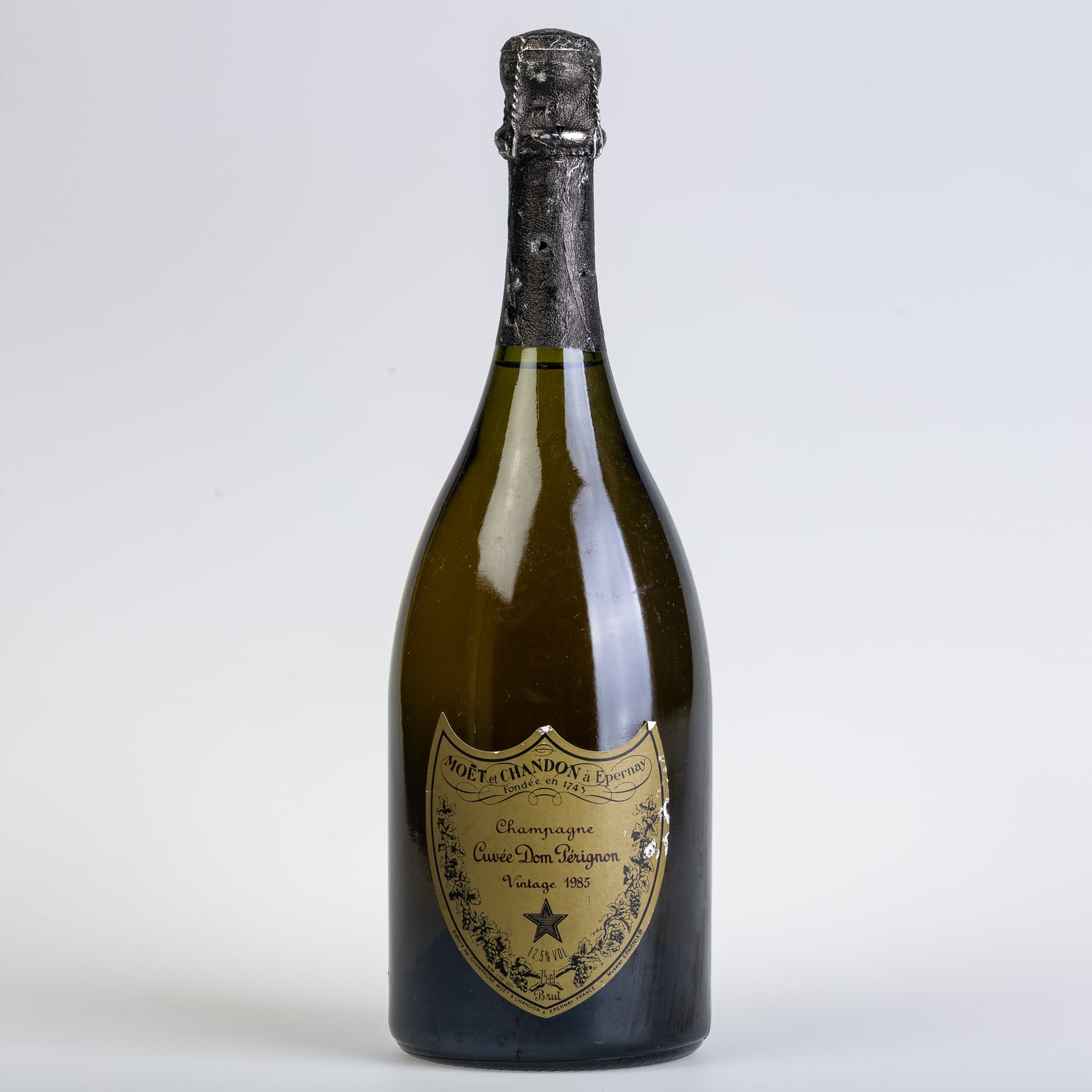 CUVÉE DOM PÉRIGNON 1985 VINTAGE CHAMPAGNE.